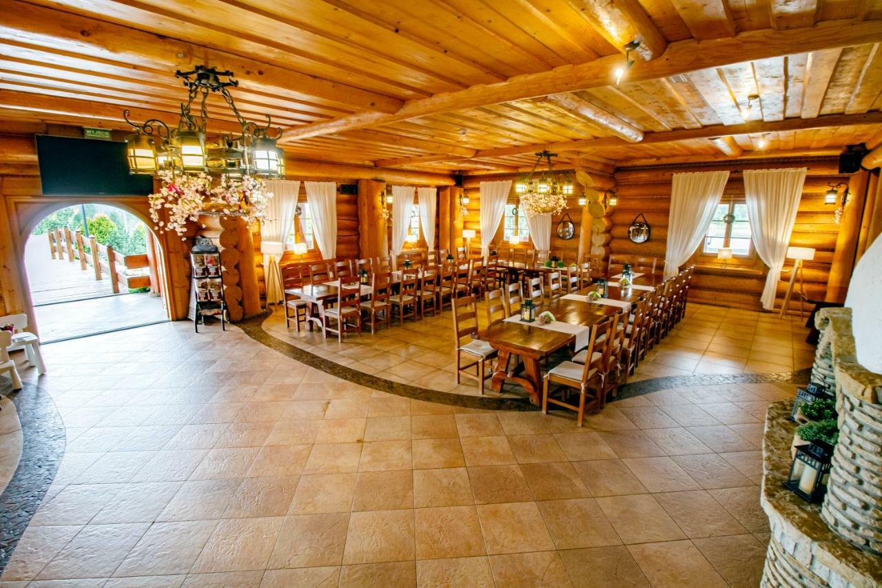 Hotel Stary Mlyn Koziegłowy Exteriör bild