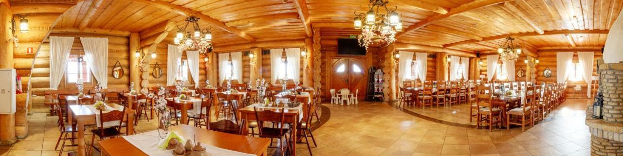 Hotel Stary Mlyn Koziegłowy Exteriör bild